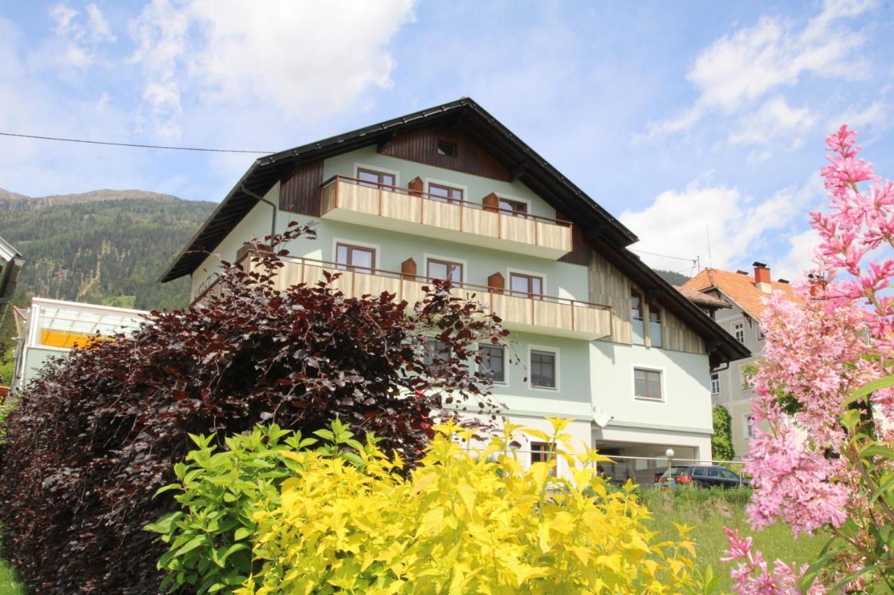 Restaurant - Pension - Café Konditorei Hassler Berg im Drautal Extérieur photo