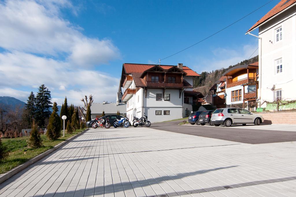 Restaurant - Pension - Café Konditorei Hassler Berg im Drautal Extérieur photo